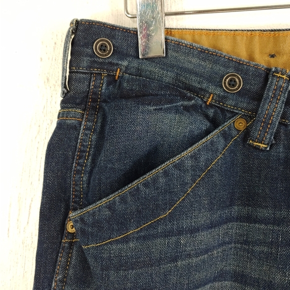 L.O.G.G. H&M DISTRESSED BUTTON FLY JEAN SHORTS - Picture 9 of 13
